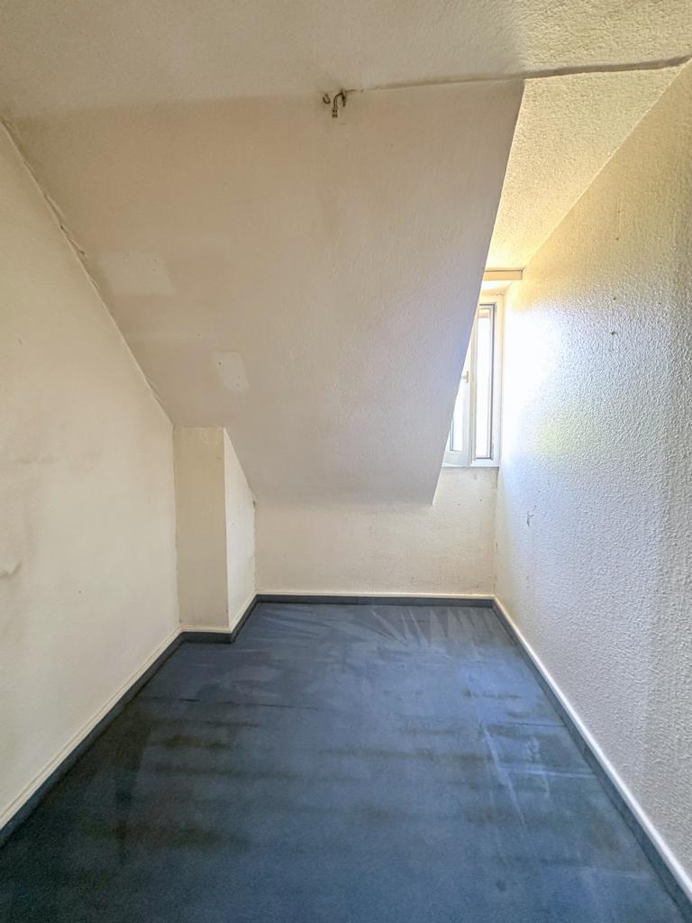 Abstellraum DG Reihenmittelhaus M�nchengladbach