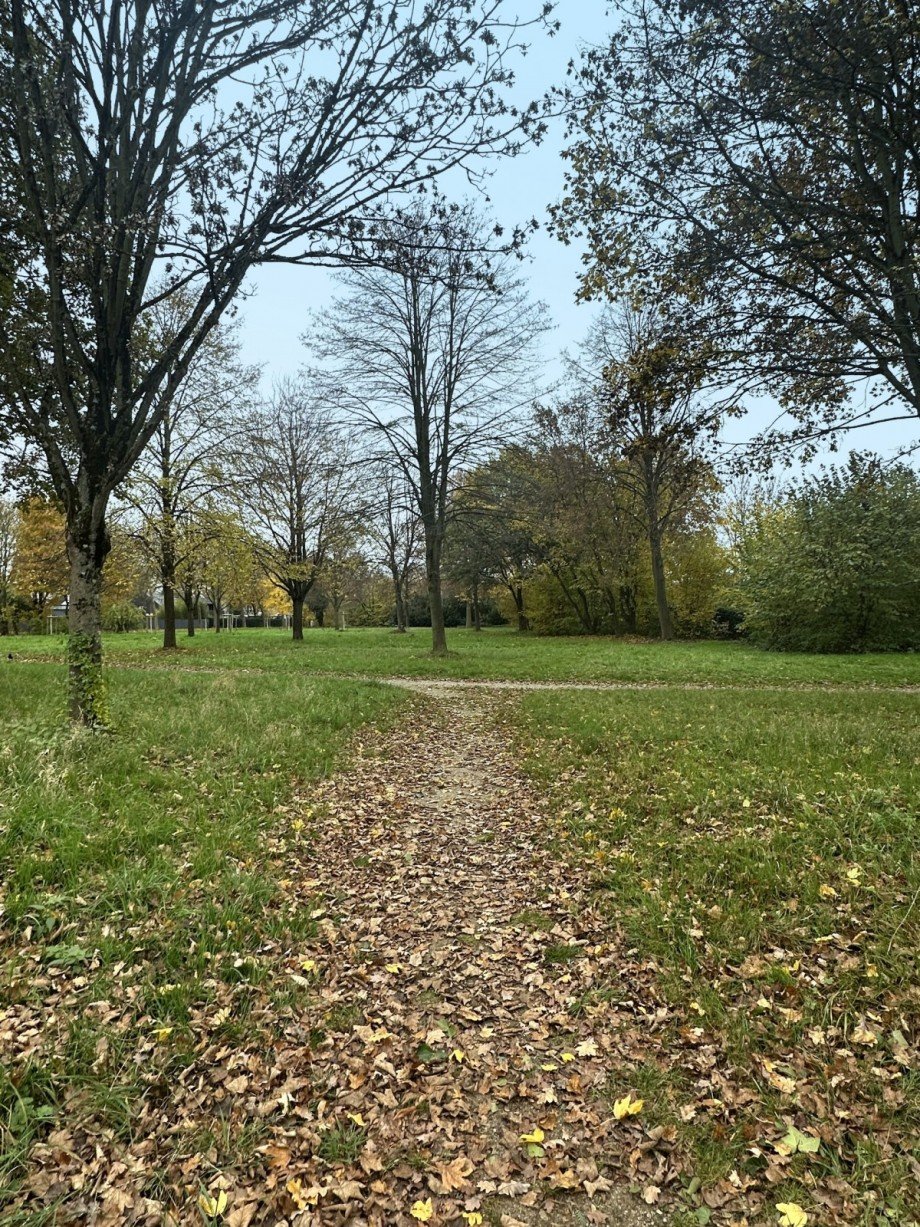 Direkt neben einem gro�en Park Reihenendhaus M�nchengladbach