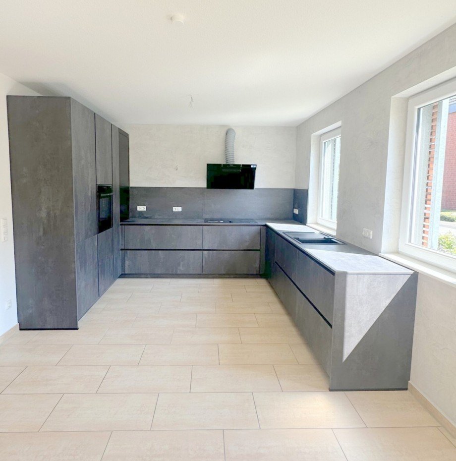 Neue K�che in Fertigstellung Doppelhaush�lfte M�nchengladbach