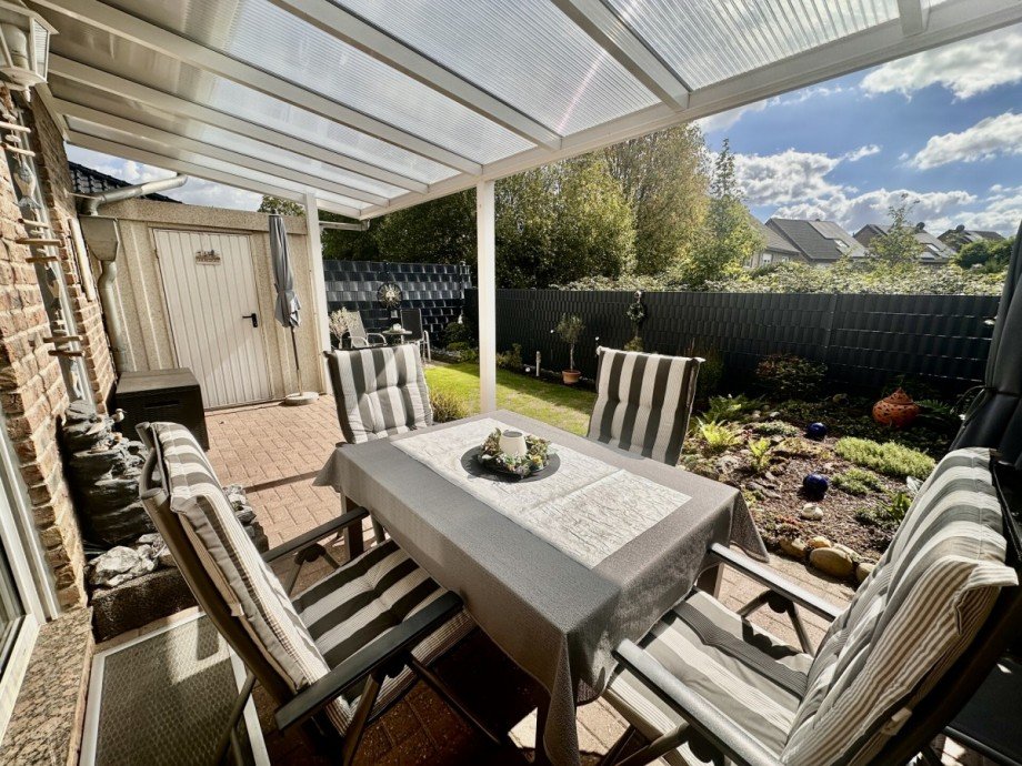 Terrasse Doppelhaush�lfte M�nchengladbach