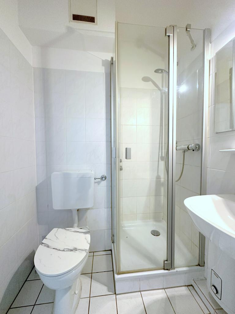 Duschbad Erdgeschosswohnung M�nchengladbach