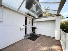 Garage und Carport **RUHEoase*FREIstehendes EFH mit GROSSER Garage und Carport-Kamphausener H�he***