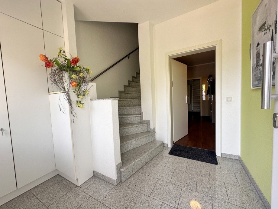 Eingang zur Wohnung Erdgeschosswohnung M�nchengladbach / Mennrath