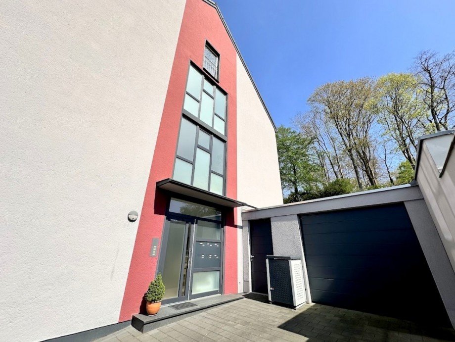 4.Hauseingang Mehrfamilienhaus M�nchengladbach