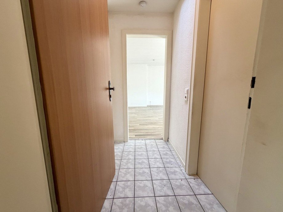 Diele DG Mehrfamilienhaus M�nchengladbach