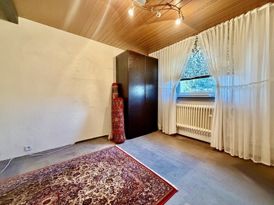 Schlafzimmer Doppelhaush�lfte M�nchengladbach