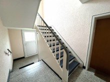 Gepflegtes Treppenhaus Apartement in gepflegtem Mehrfamilienhaus in Zentrumsn�he!