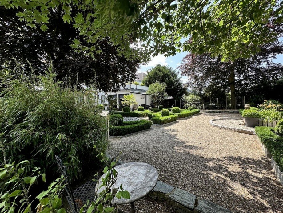 39. Gartenidylle Zweifamilienhaus H�ckelhoven