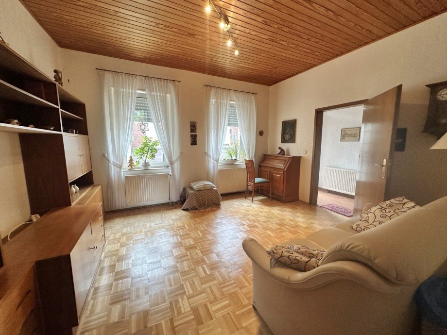 Wohnzimmer EG Stadthaus J�chen