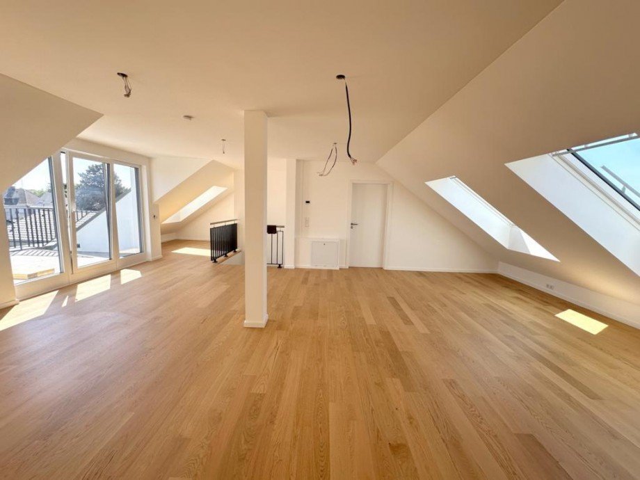 Wohnzimmer oder Schlafzimmer Maisonettewohnung M�nchengladbach