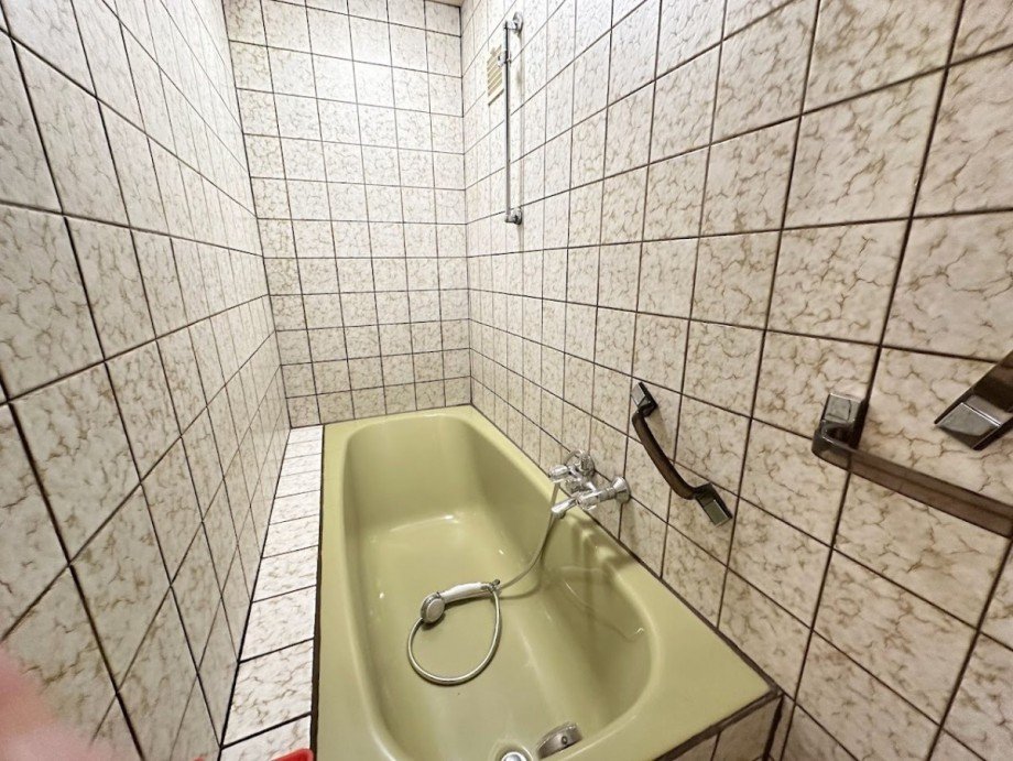 41. mit Wanne Mehrfamilienhaus M�nchengladbach