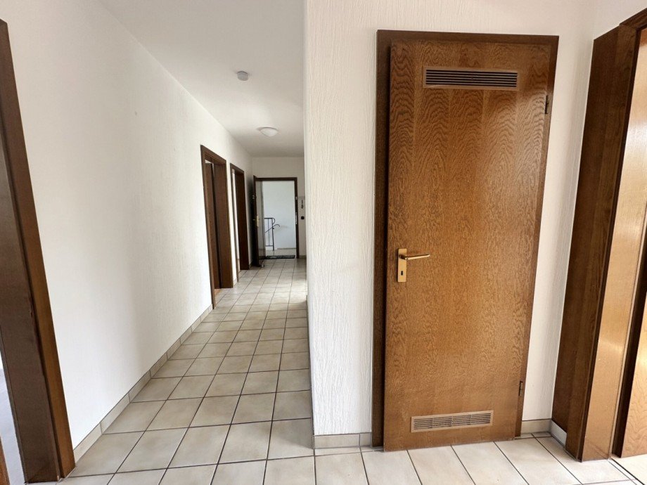 Flur Dachgeschosswohnung M�nchengladbach