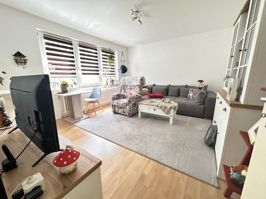 31. Wohnen 2.OG rechts Mehrfamilienhaus M�nchengladbach