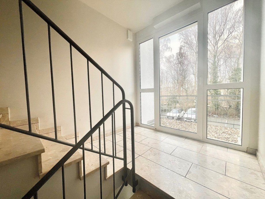 Gepflegtes Treppenhaus Etagenwohnung M�nchengladbach