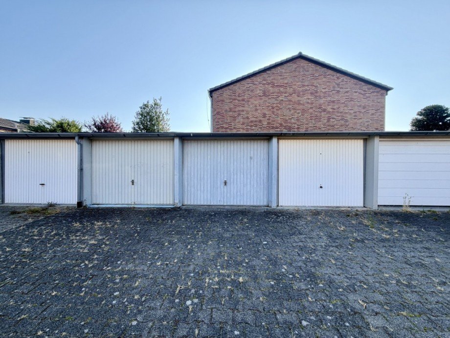 Garage + Stellplatz Reihenmittelhaus M�nchengladbach