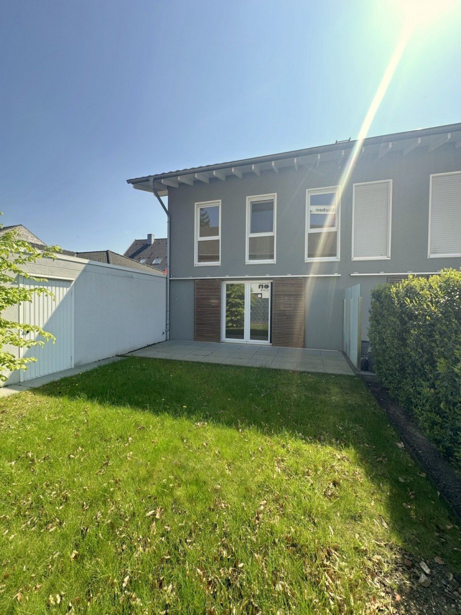 Garten Doppelhaush�lfte M�nchengladbach