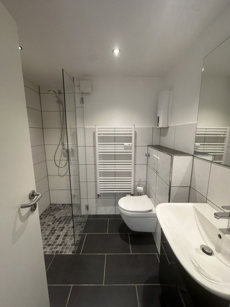 02_BAD_2897-comp Wohnung M�nchengladbach
