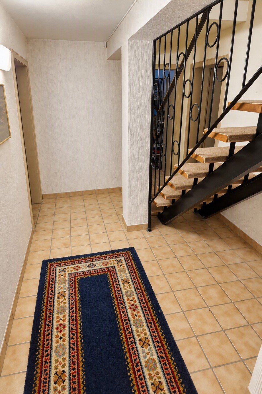 Keller Flur u. Treppenaufgang Bungalow M�nchengladbach