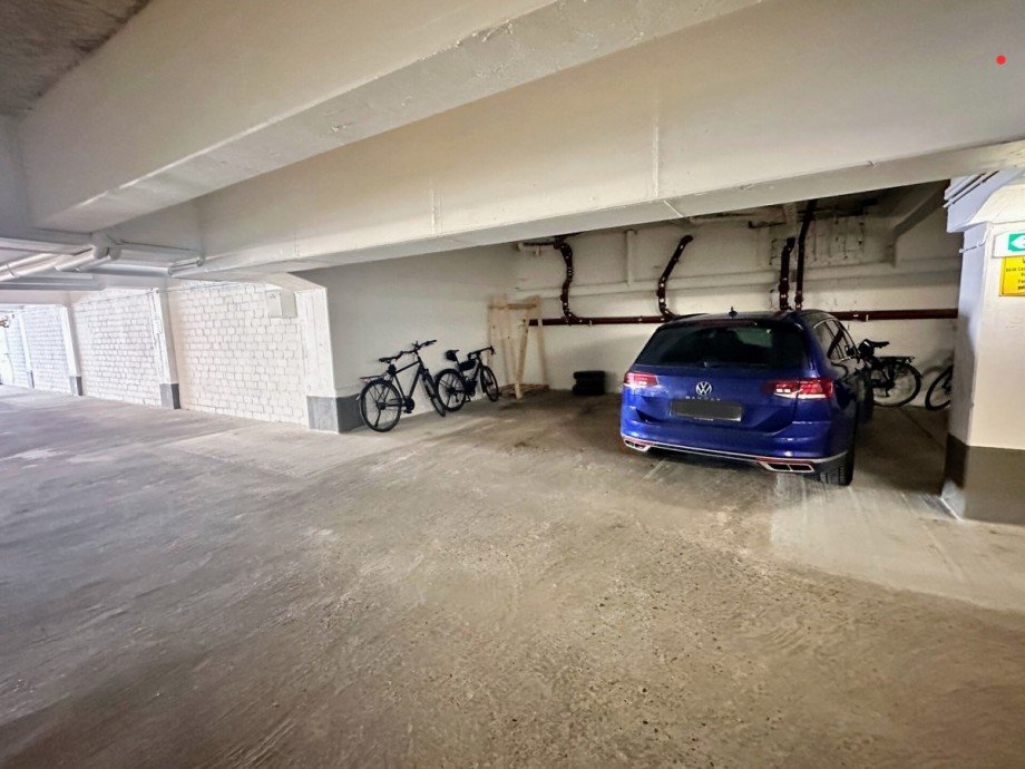 Stellplatz Etagenwohnung Neuss