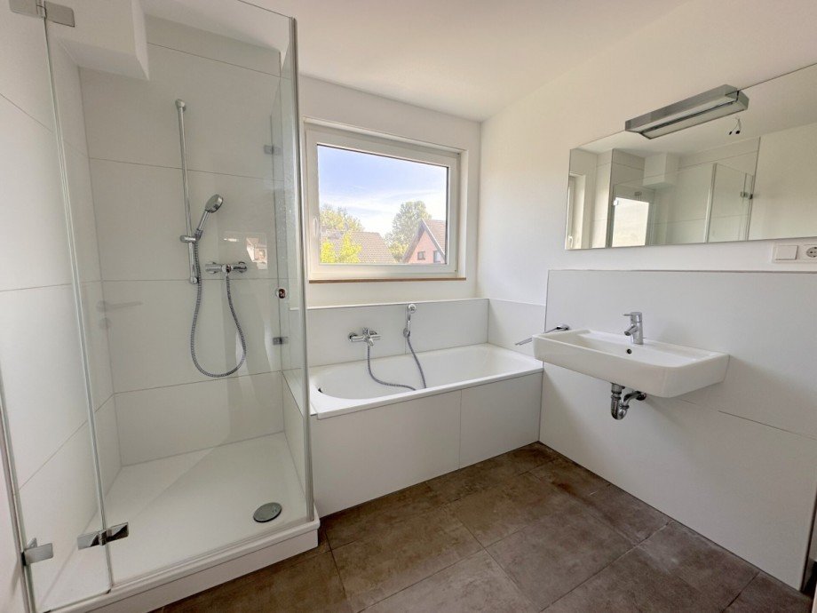 Badezimmer Doppelhaush�lfte M�nchengladbach