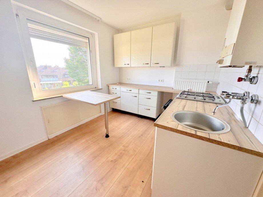 K�che 2.OG Mehrfamilienhaus M�nchengladbach