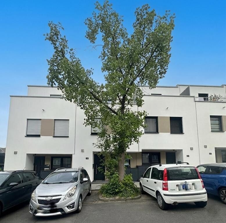 Frontansicht Reihenmittelhaus M�nchengladbach