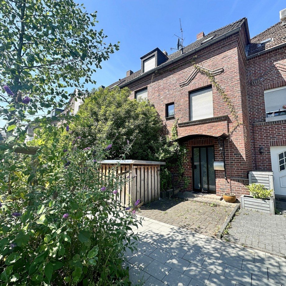 Hauseingang Reihenmittelhaus M�nchengladbach