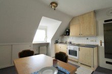 Wohnk�che Apartement in gepflegtem Mehrfamilienhaus in Zentrumsn�he!