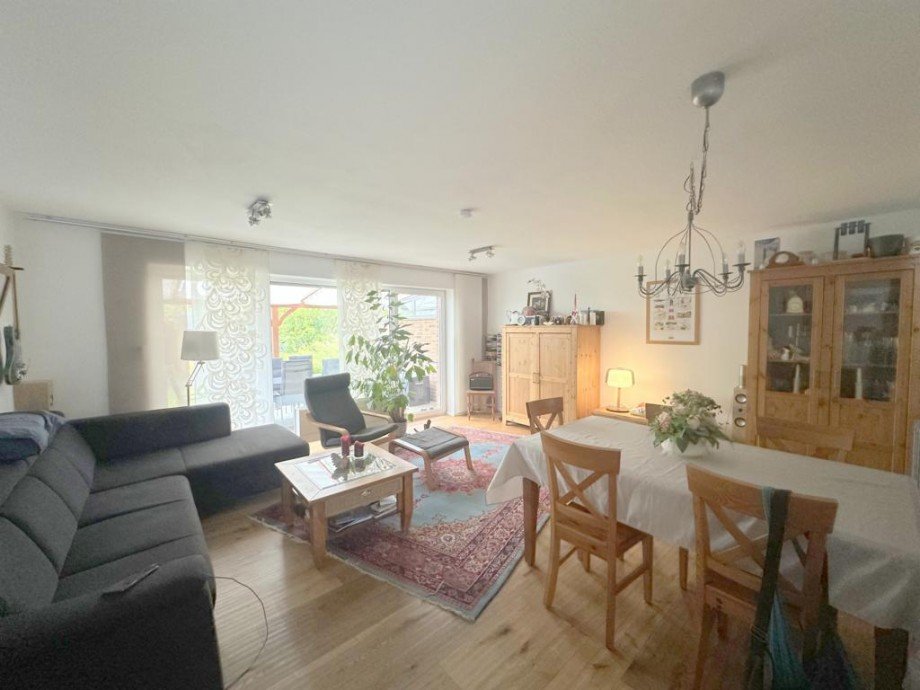 Wohn- Esszimmer Reiheneckhaus M�nchengladbach / Wickrath