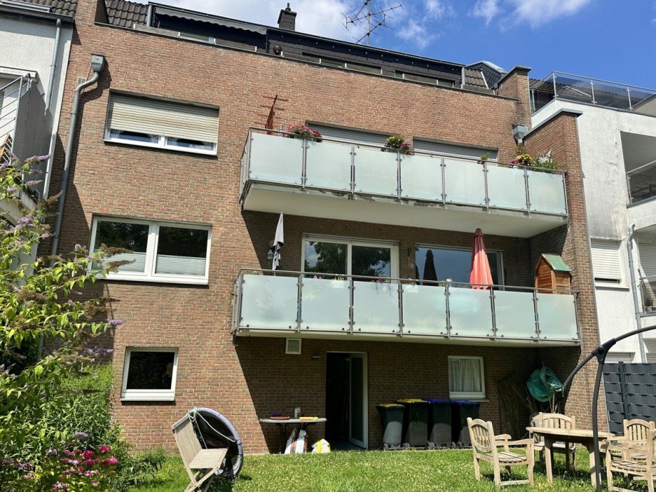 R�ckfront Dachgeschosswohnung M�nchengladbach