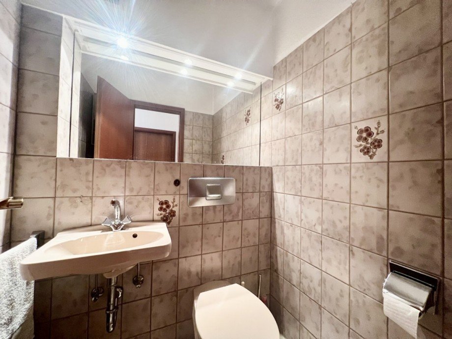 G�ste WC Etagenwohnung M�nchengladbach