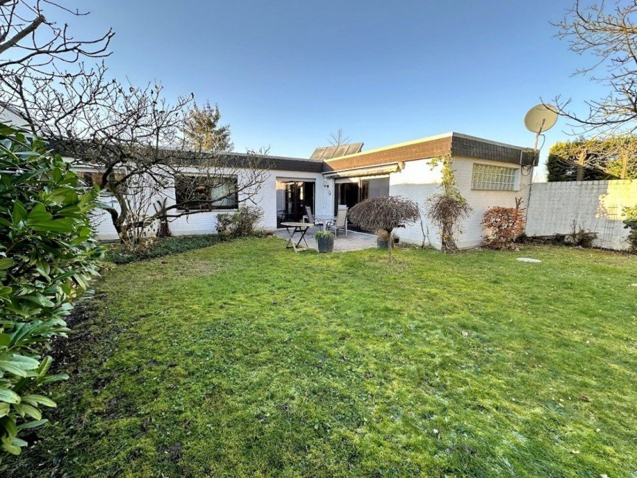 4. R�ckfront Bungalow M�nchengladbach