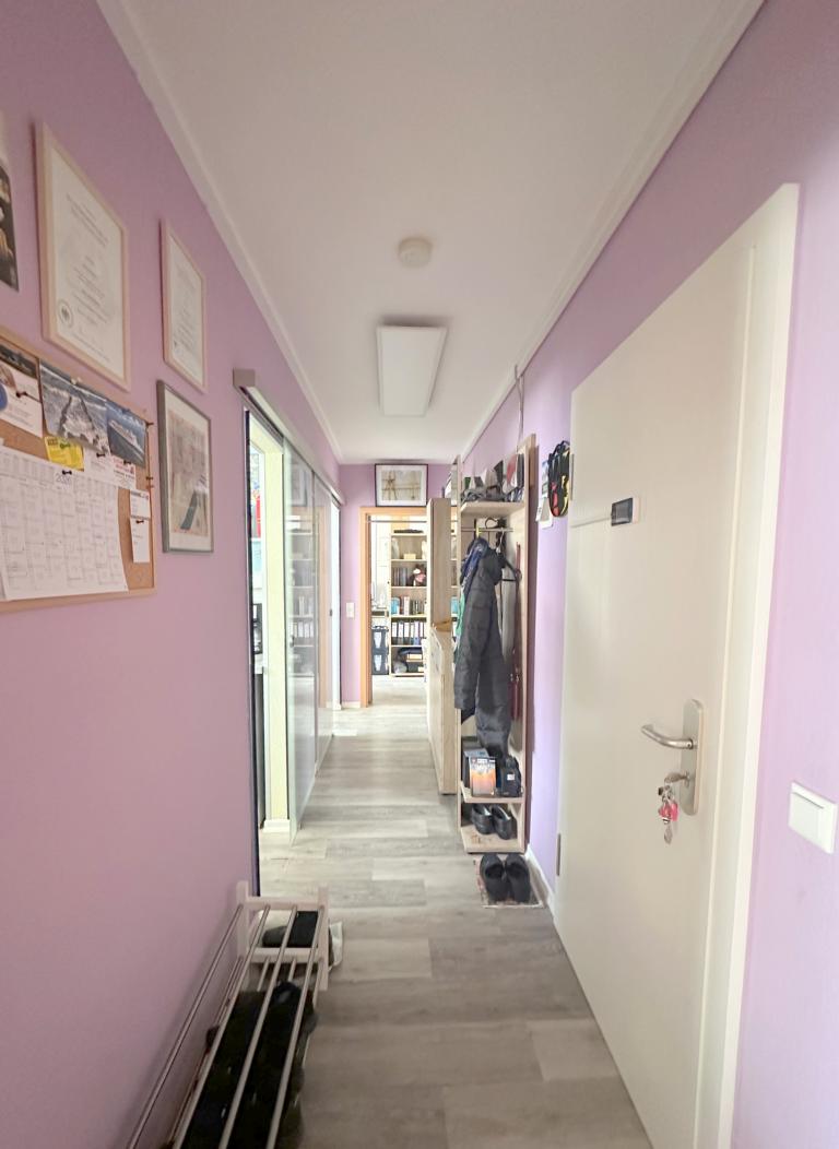 Flur Etagenwohnung M�nchengladbach