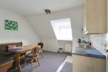 Wohnk�che Apartement in gepflegtem Mehrfamilienhaus in Zentrumsn�he!
