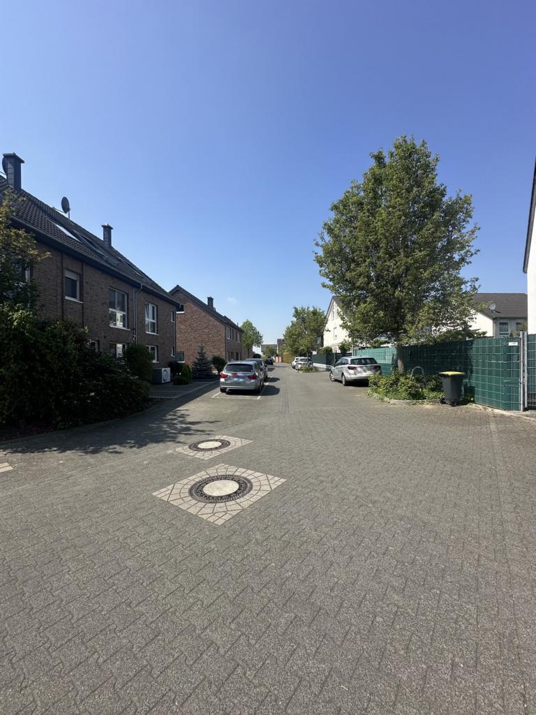 Ruhige Anliegerstra�e Reiheneckhaus M�nchengladbach / Wickrath