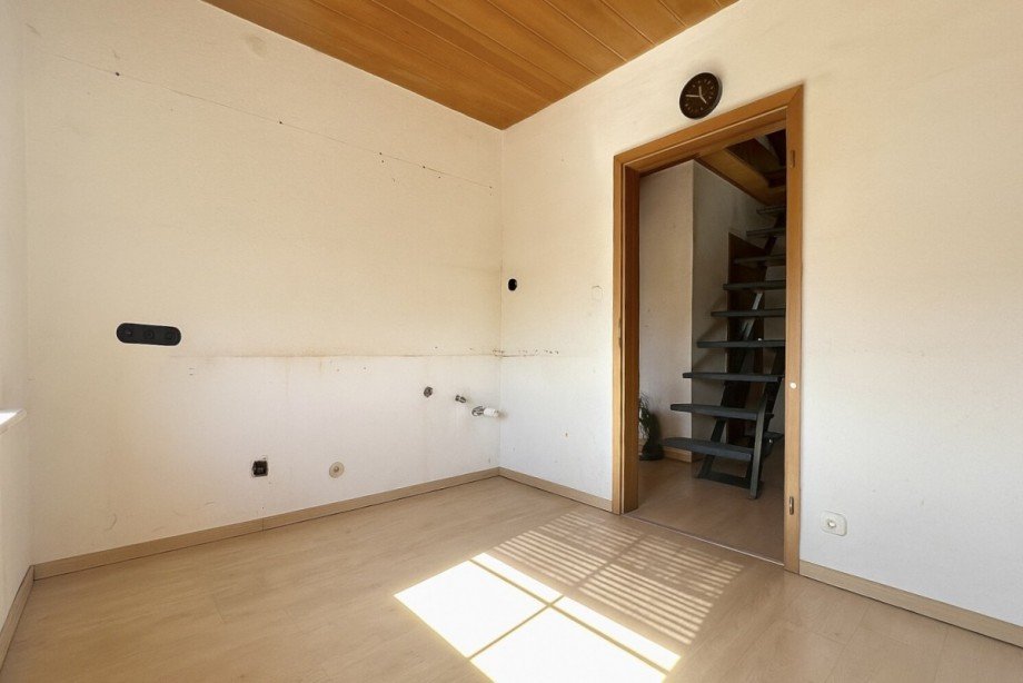 B�ro Reihenendhaus J�chen