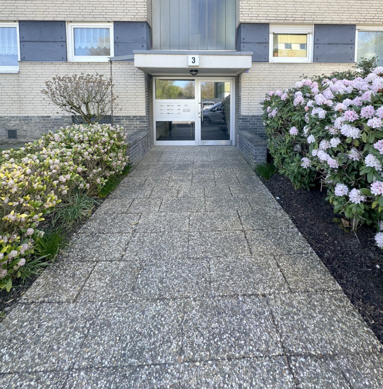 Hauseingang Etagenwohnung M�nchengladbach