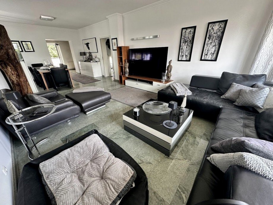 18. Wohnzimmer Zweifamilienhaus H�ckelhoven