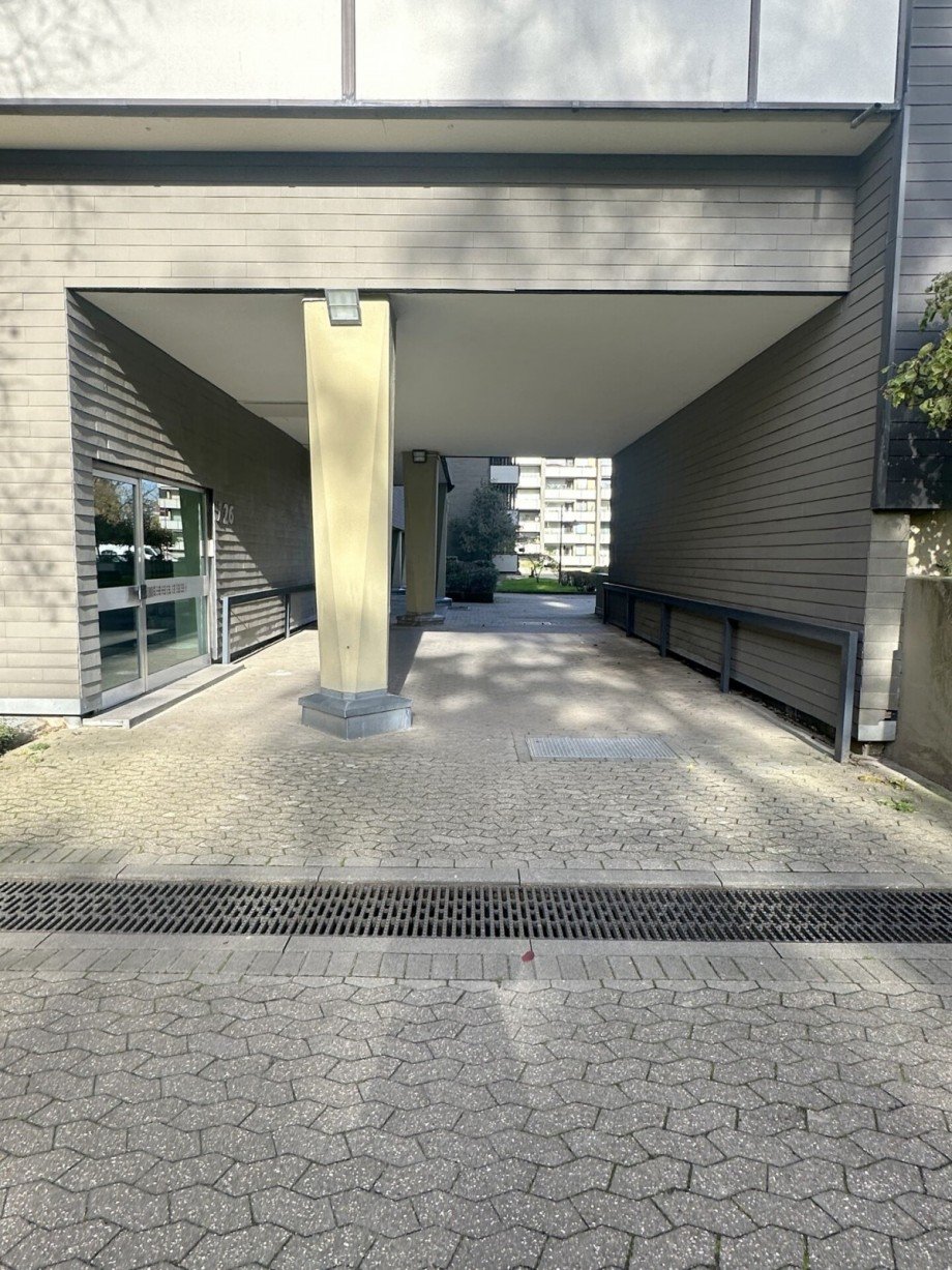 Zugang zur Tiefgarage Etagenwohnung M�nchengladbach