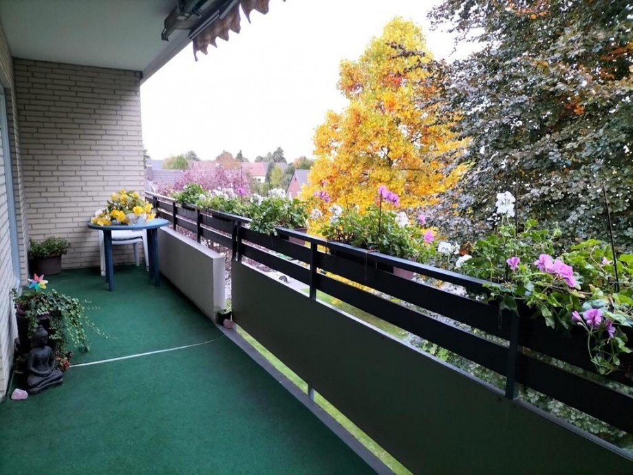 Ansicht im Sommer Etagenwohnung M�nchengladbach