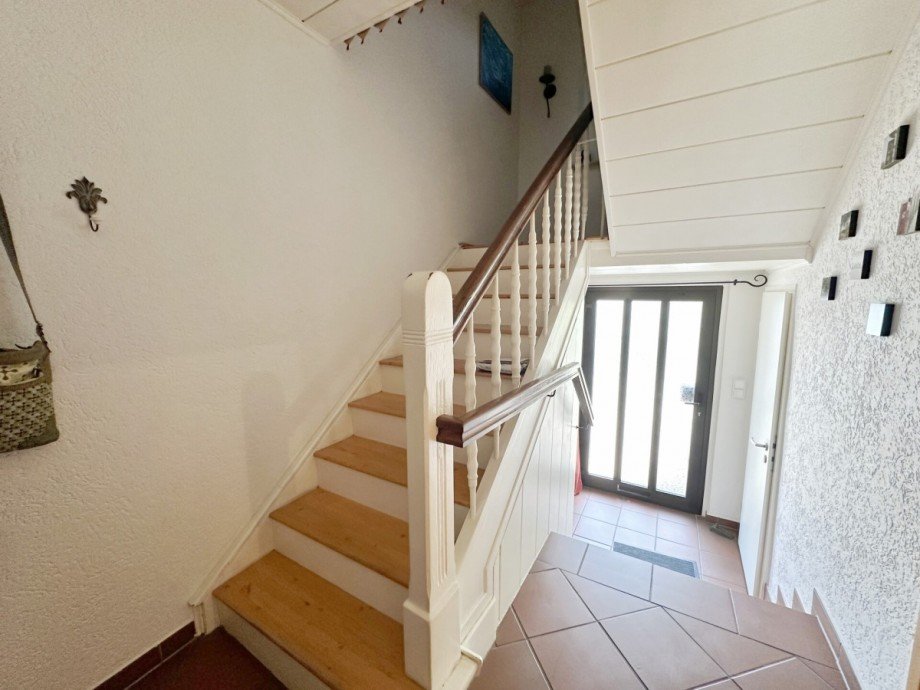Hauseingangsflur Reihenmittelhaus M�nchengladbach