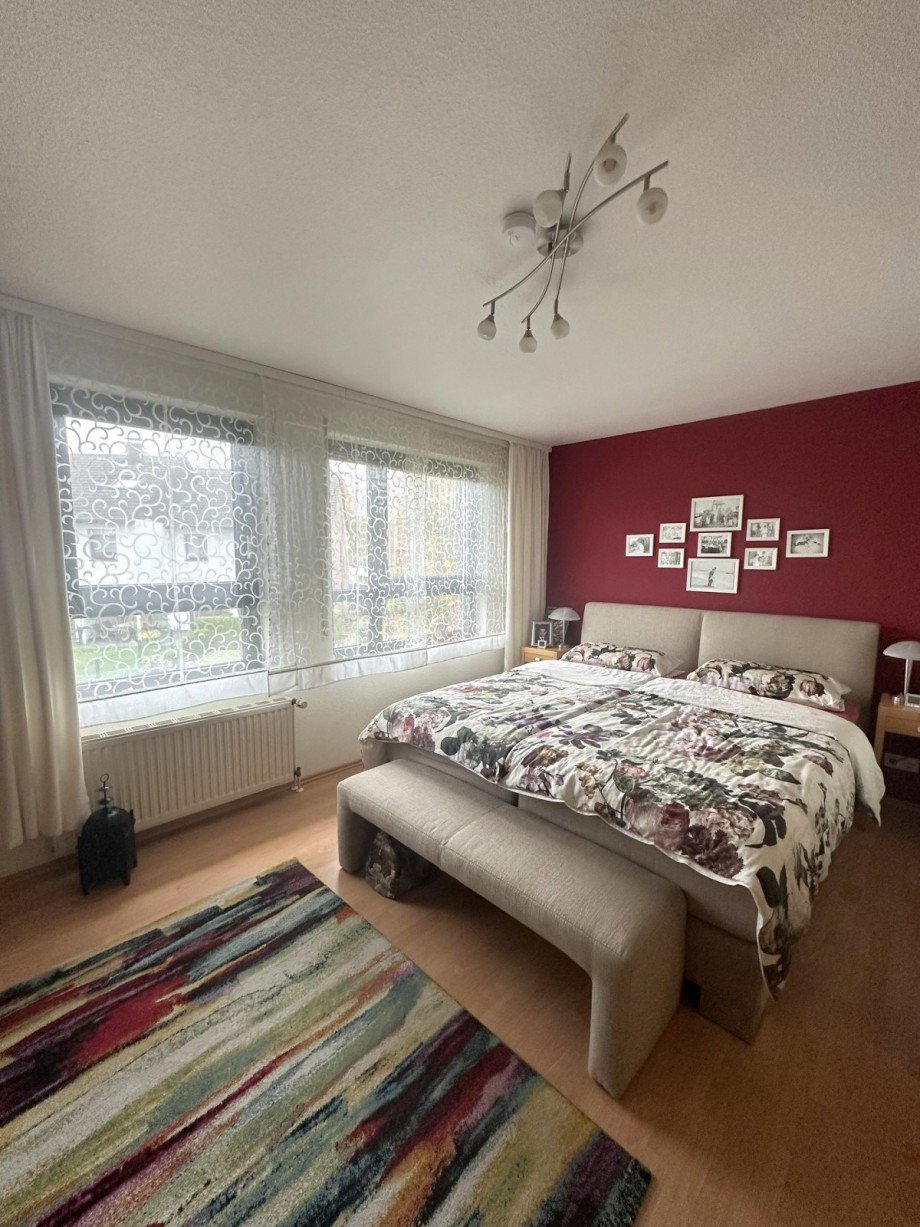 Schlafzimmer Reihenendhaus M�nchengladbach