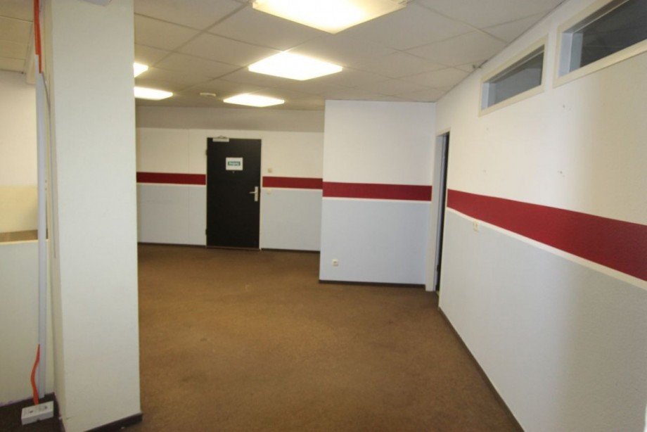 10-Eingang-1 B�rofl�che Krefeld