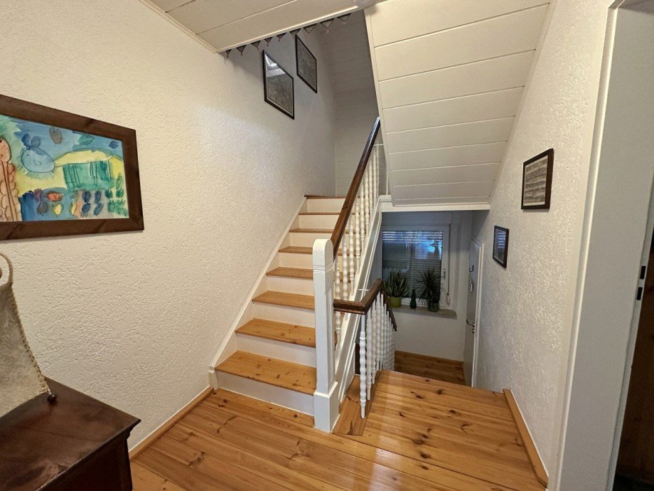 Treppe vom 1. OG ins 2.OG Reihenmittelhaus M�nchengladbach