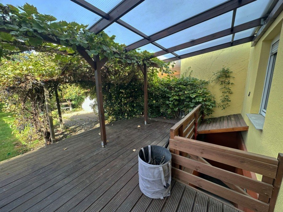 Terrasse, ger�umt. Reihenmittelhaus M�nchengladbach