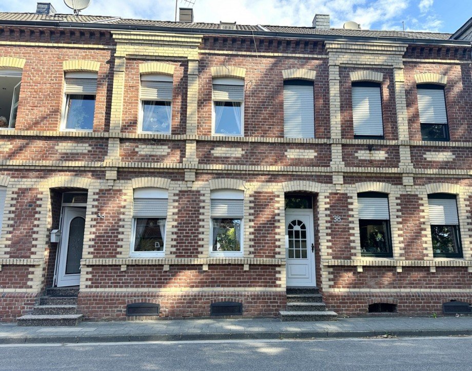 Hausfront Stadthaus J�chen