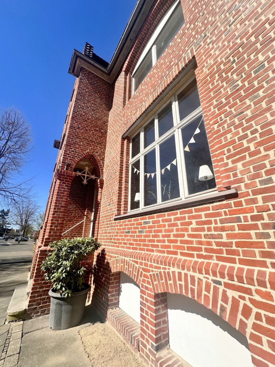 Front Stadthaus M�nchengladbach