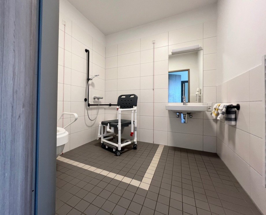 Badezimmer Bsp. Wohnanlagen M�nchengladbach