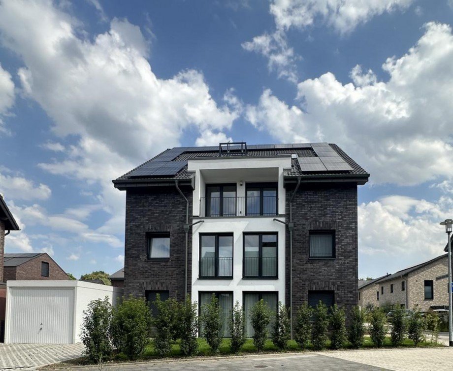 Frontansicht Maisonettewohnung M�nchengladbach