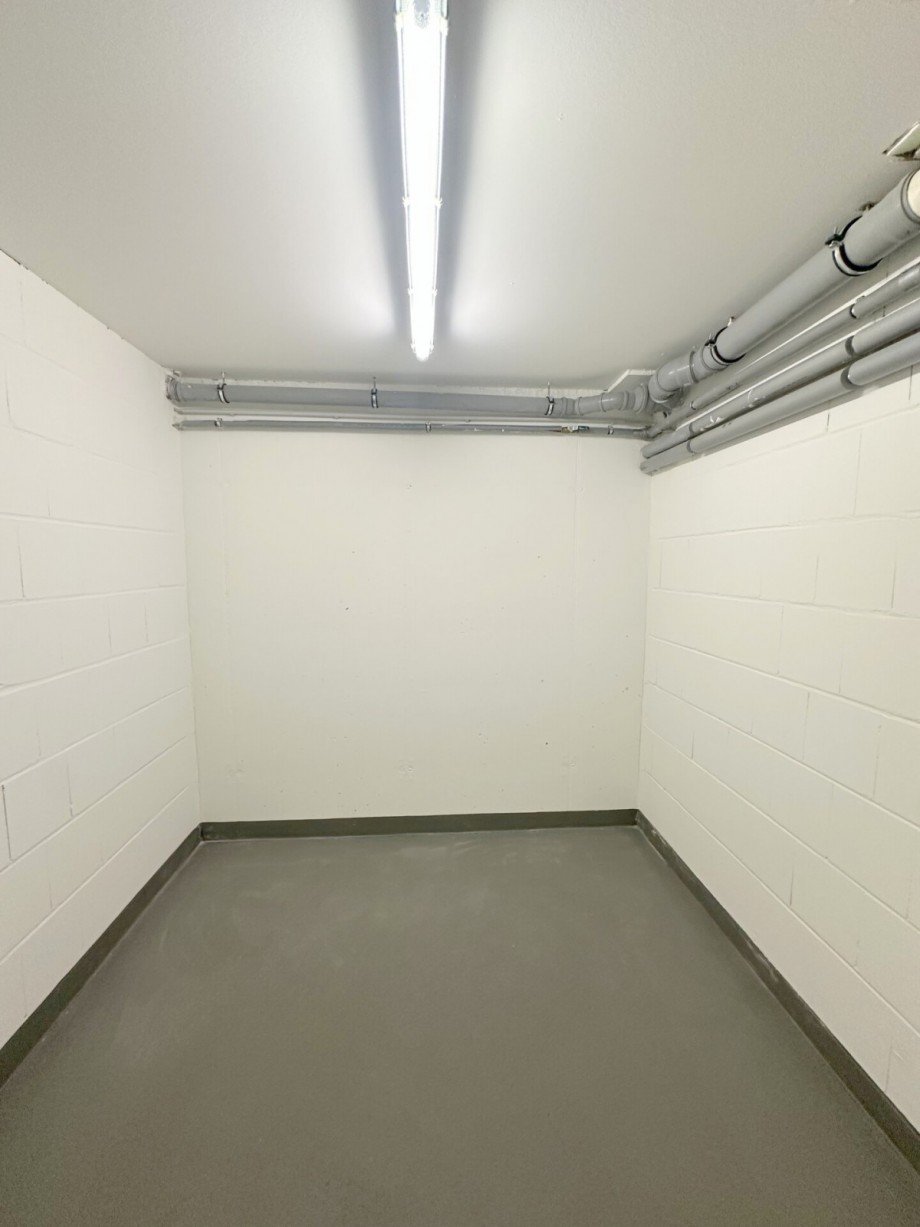 Keller Vorratsraum Doppelhaush�lfte M�nchengladbach